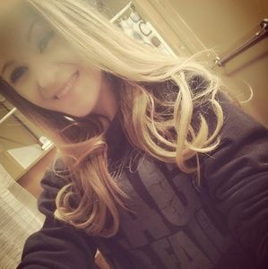 Meet your Posher, Christy